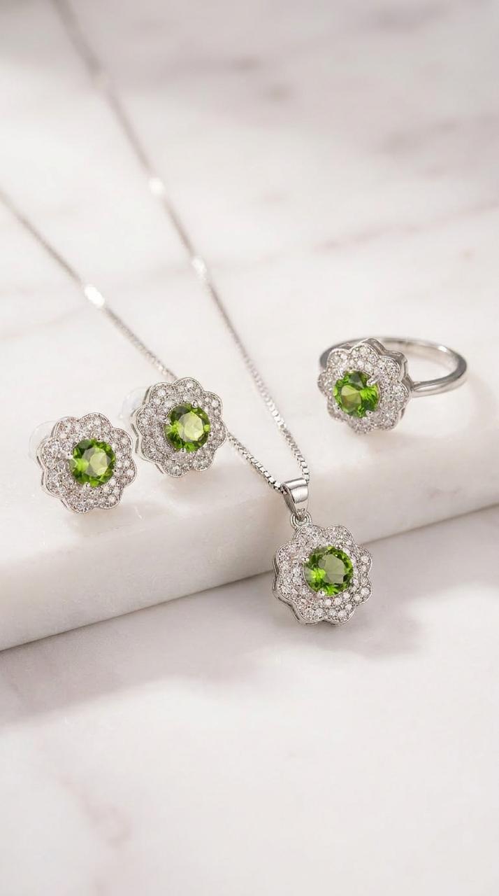 Emerald Bloom Jewelry Set ( Silver ) - HYZORA