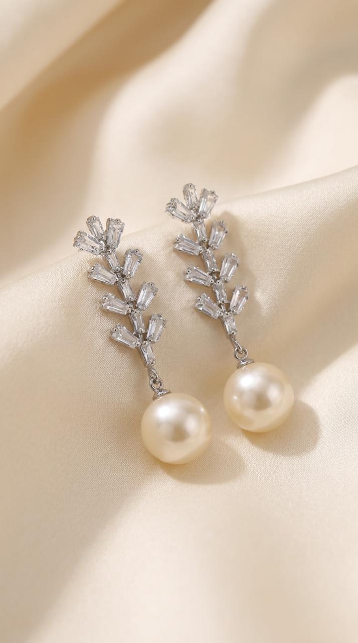 Crystal Orchard Earrings ( Silver ) - HYZORA
