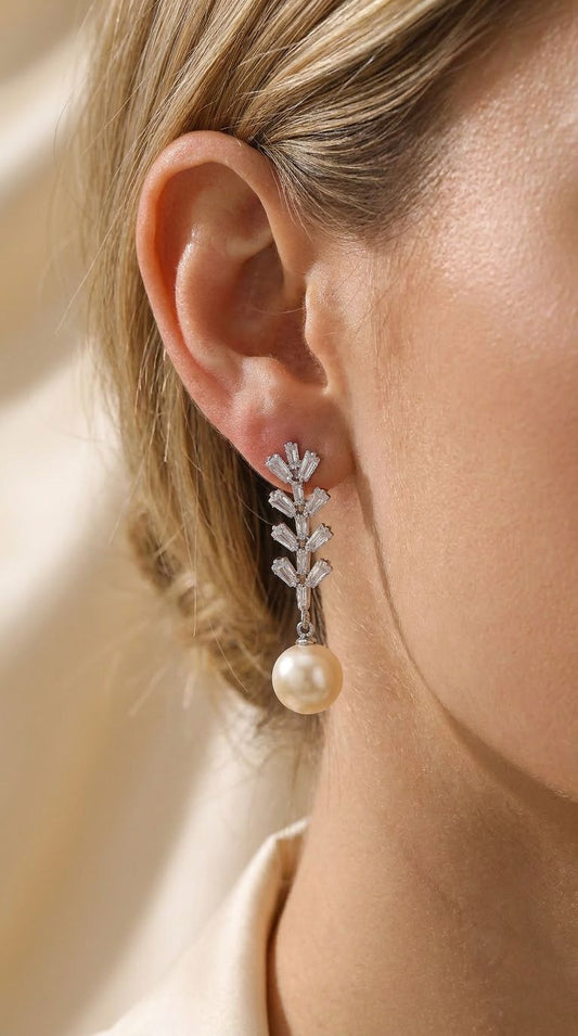 Crystal Orchard Earrings ( Silver ) - HYZORA