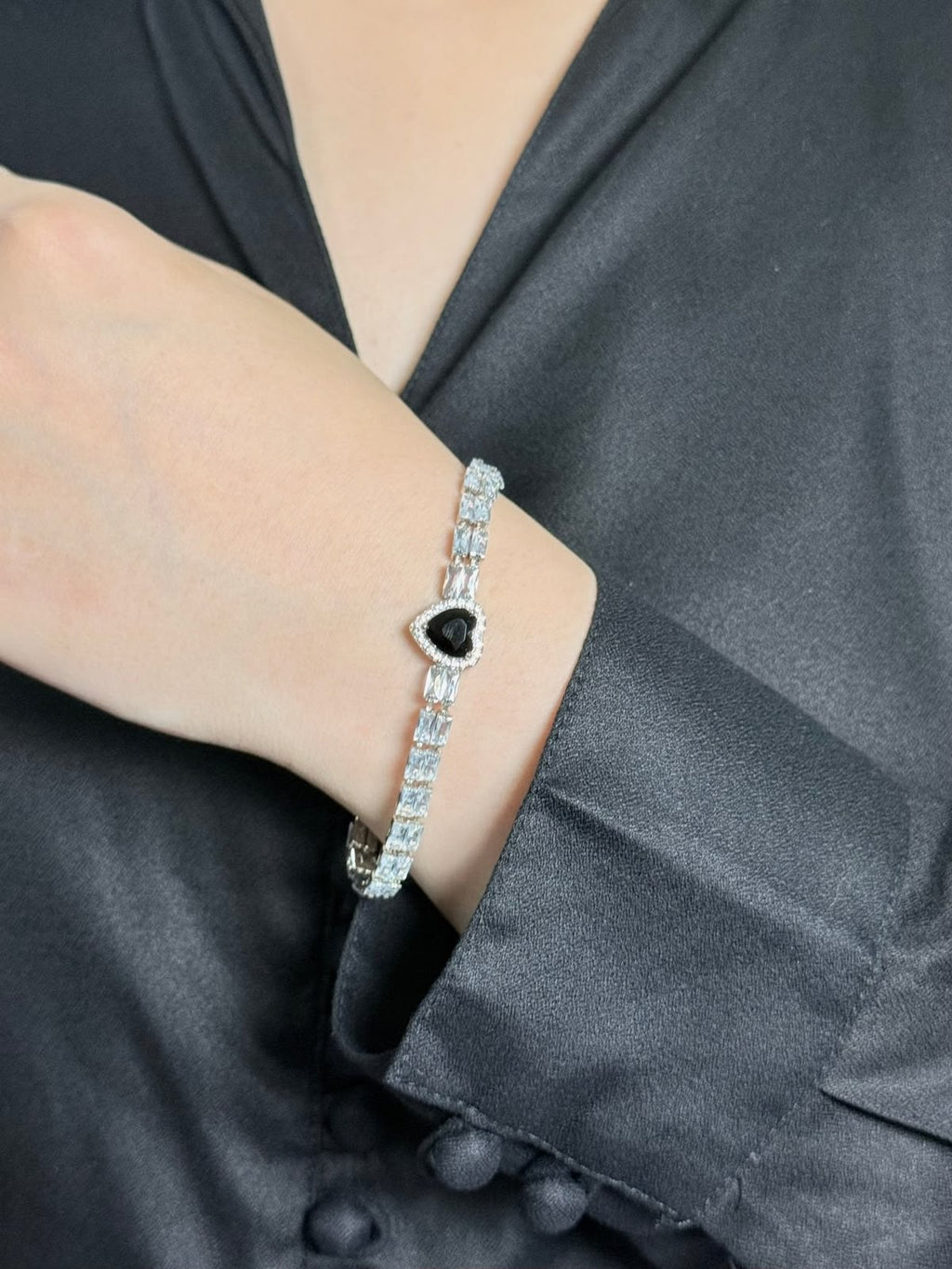Midnight Heart Bracelet