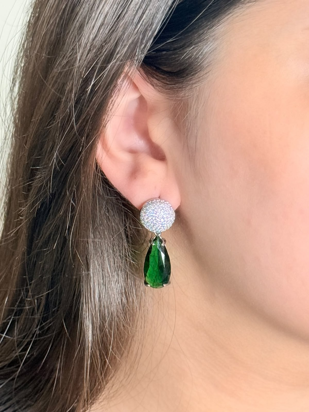 Emerald Dewdrop Earrings