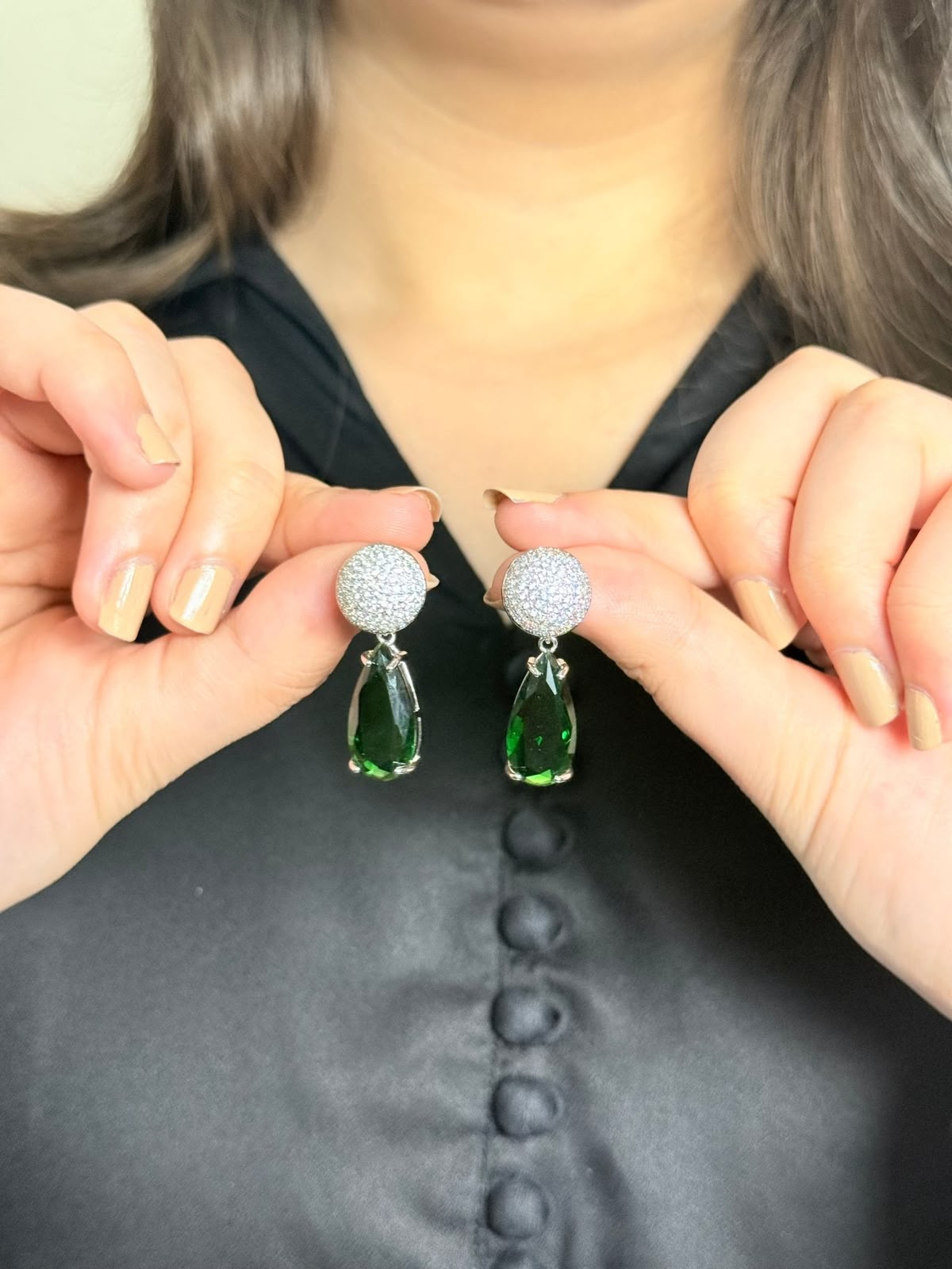 Emerald Dewdrop Earrings
