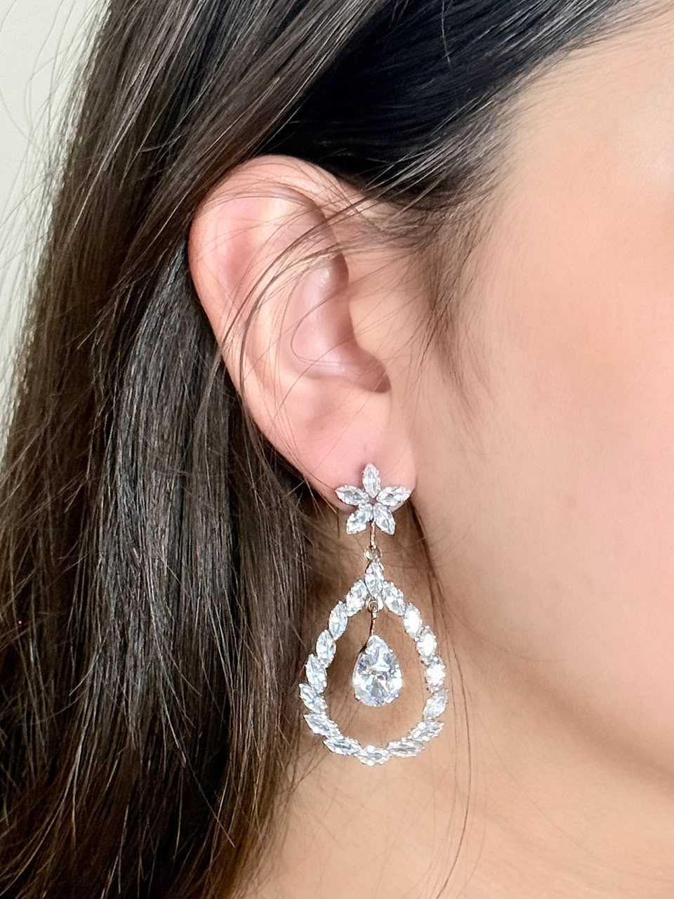 Crystal Reverie Earrings ( Silver )