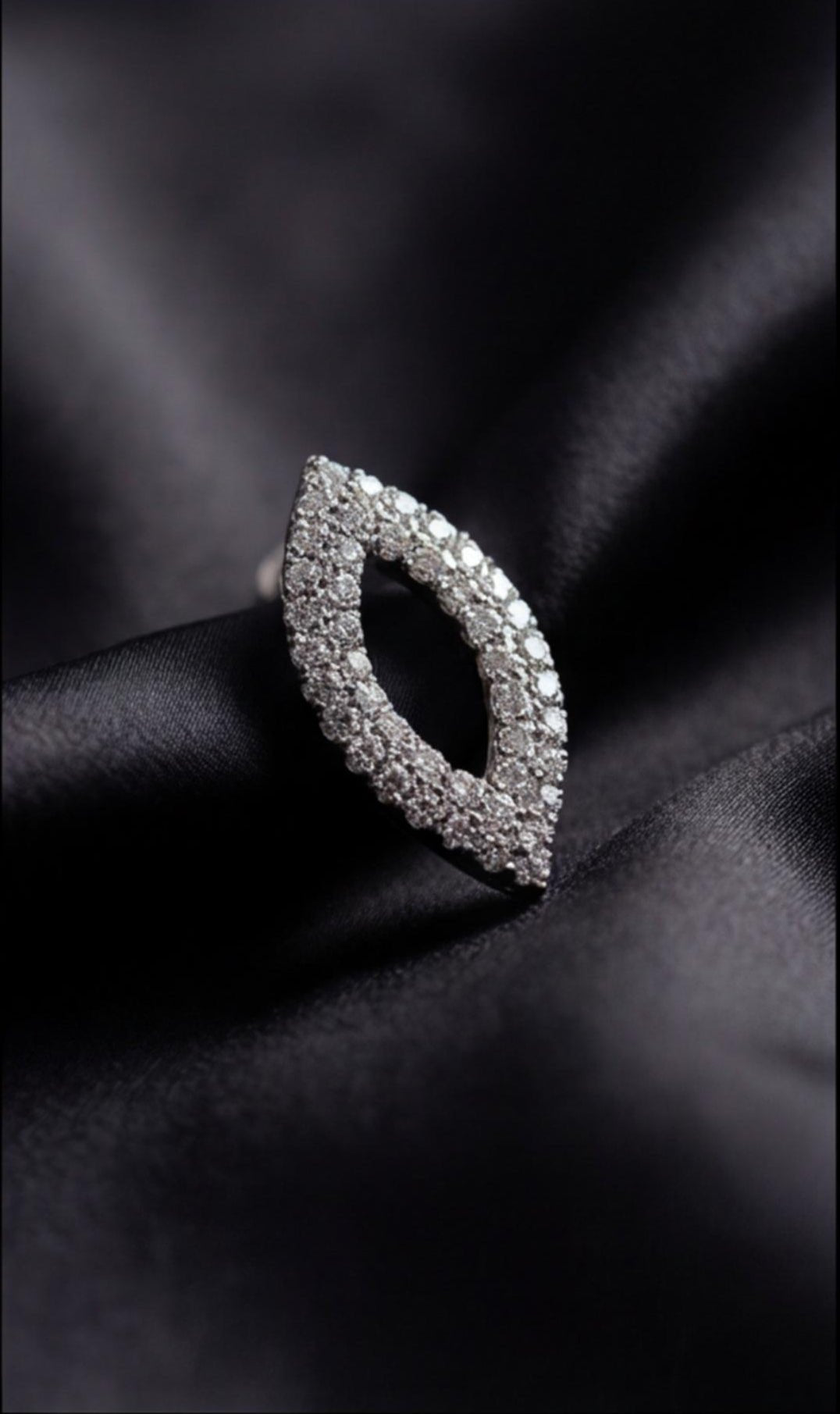 Crystal Vines Earrings - HYZORA