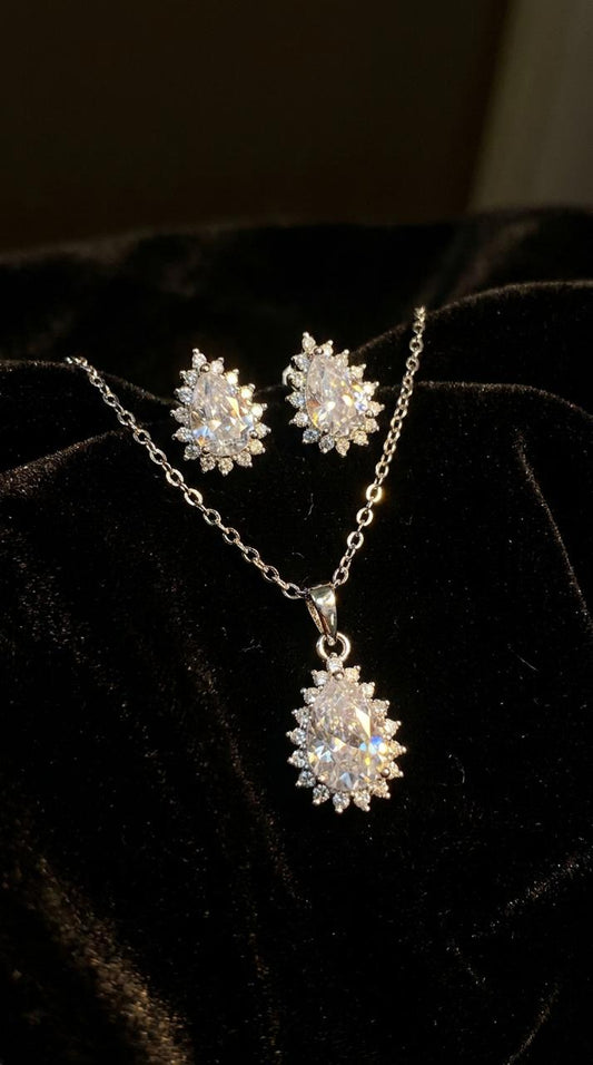 Moonlit Drops Set - HYZORA