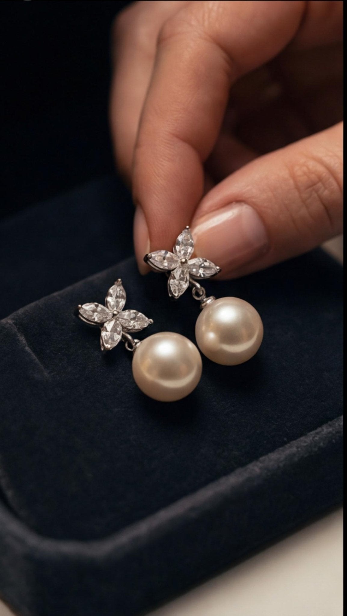 Pearl Blossom Earrings - HYZORA