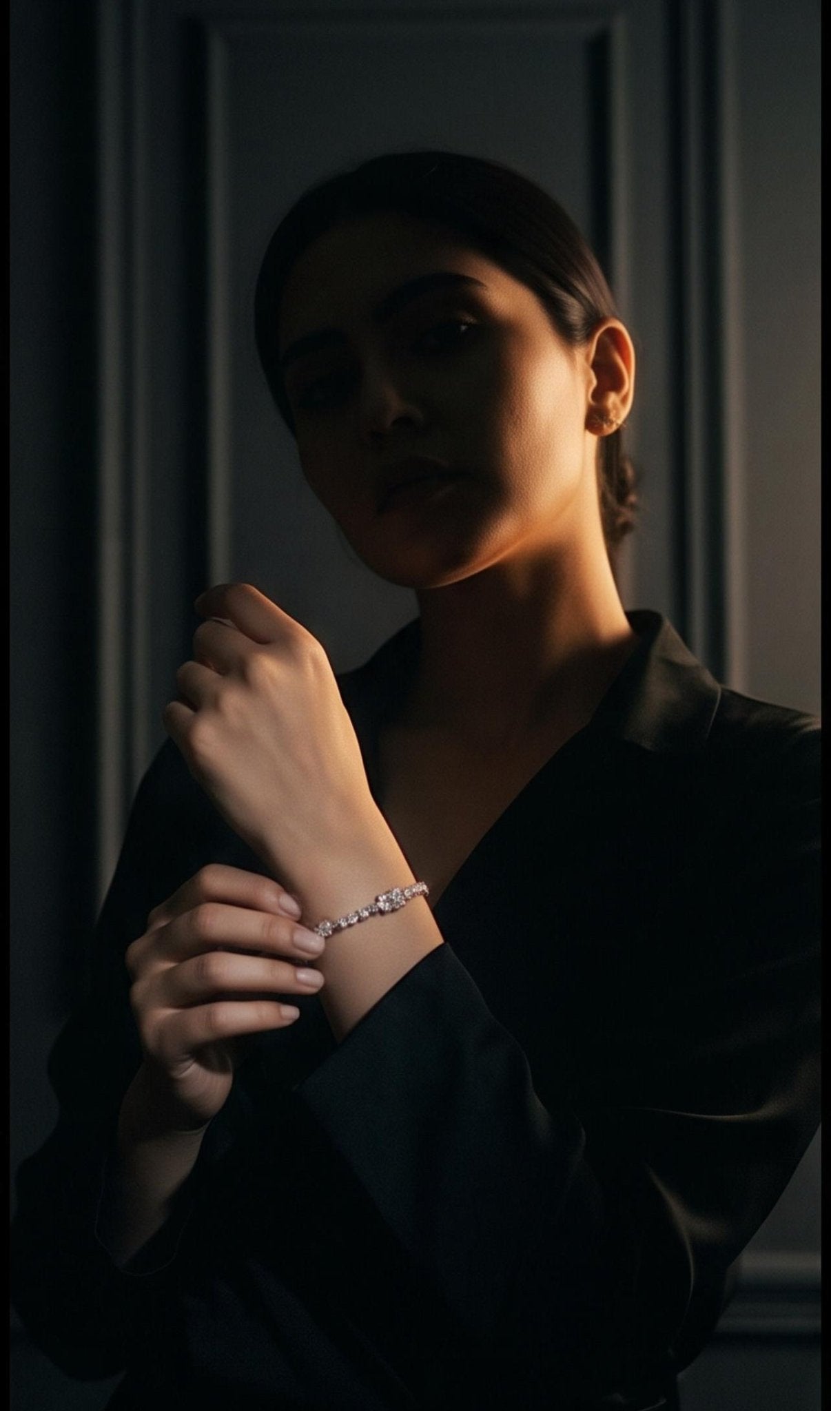 Radiant Columns Bracelet - HYZORA