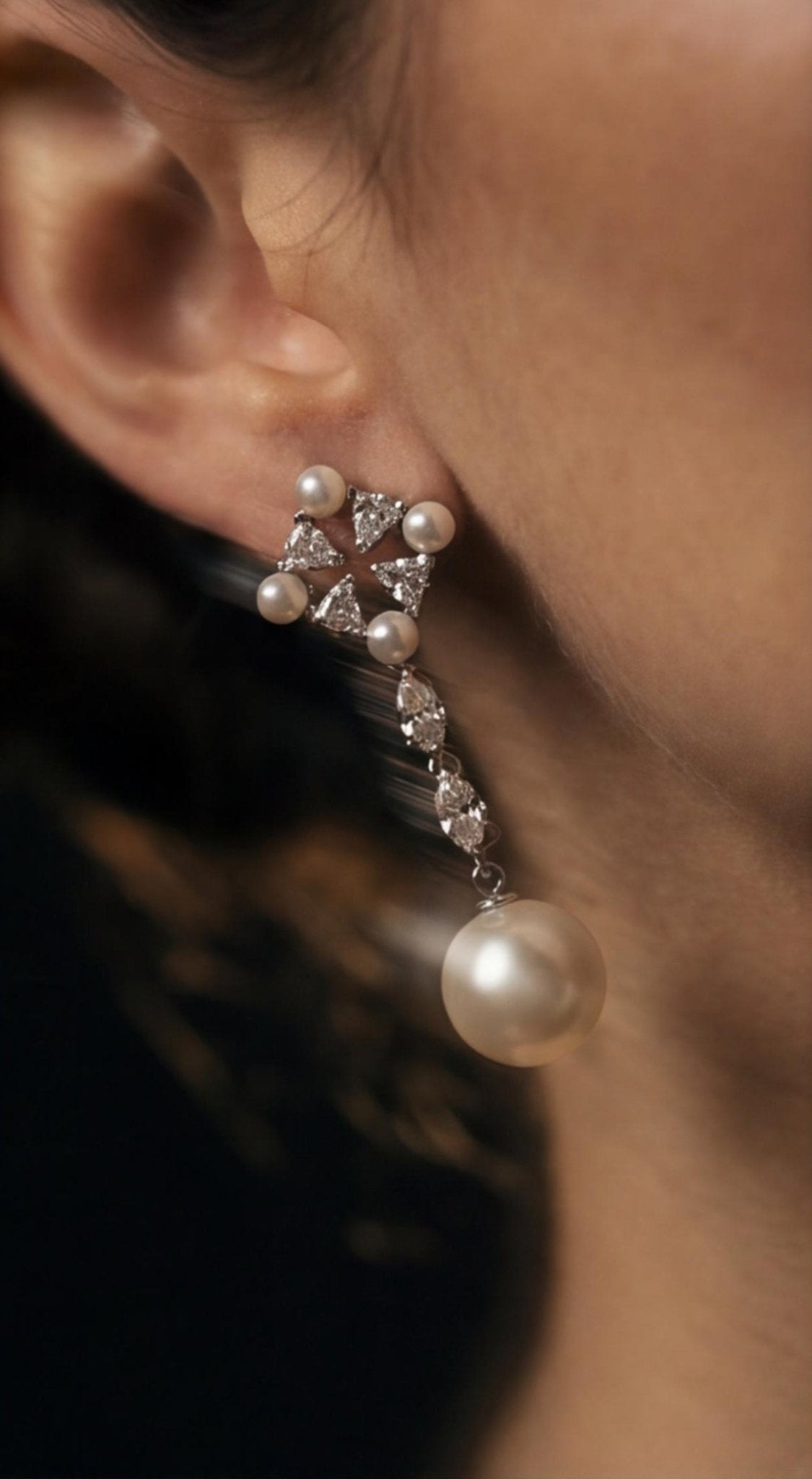 Serenade Pearls Earrings - HYZORA